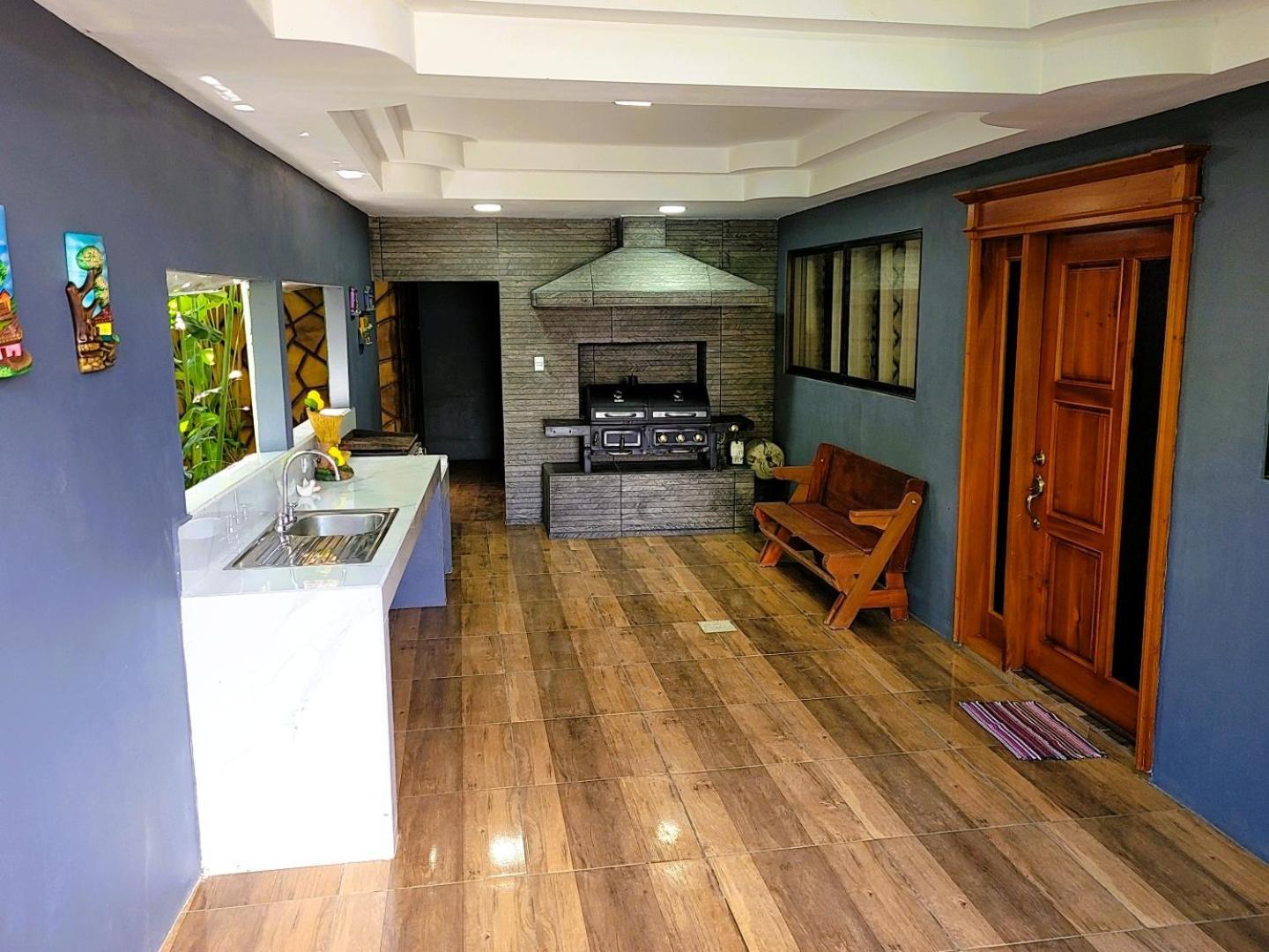 Arenal Family Retreat Villa *