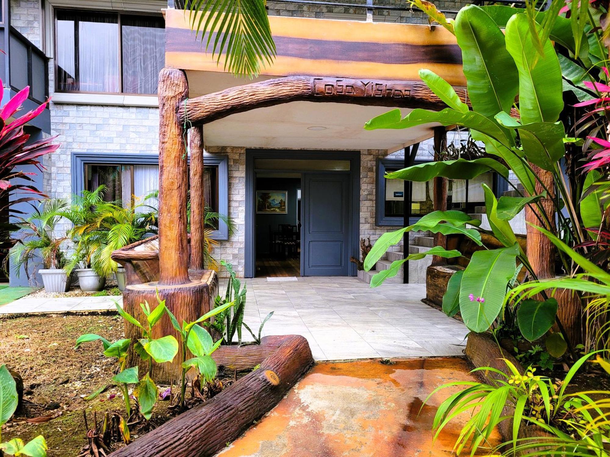 Arenal Family Retreat Villa *
