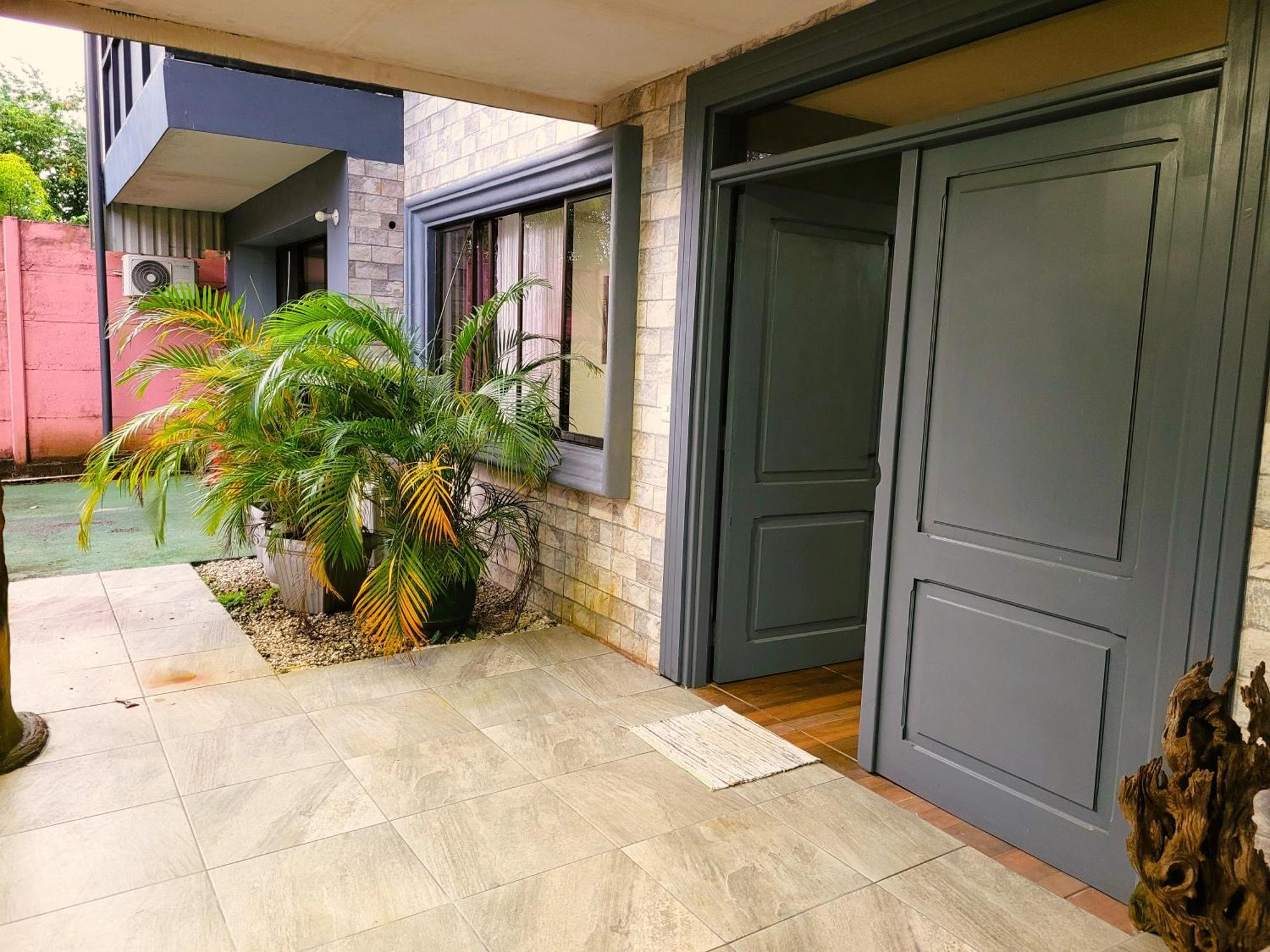 Villa Arenal Family Retreat